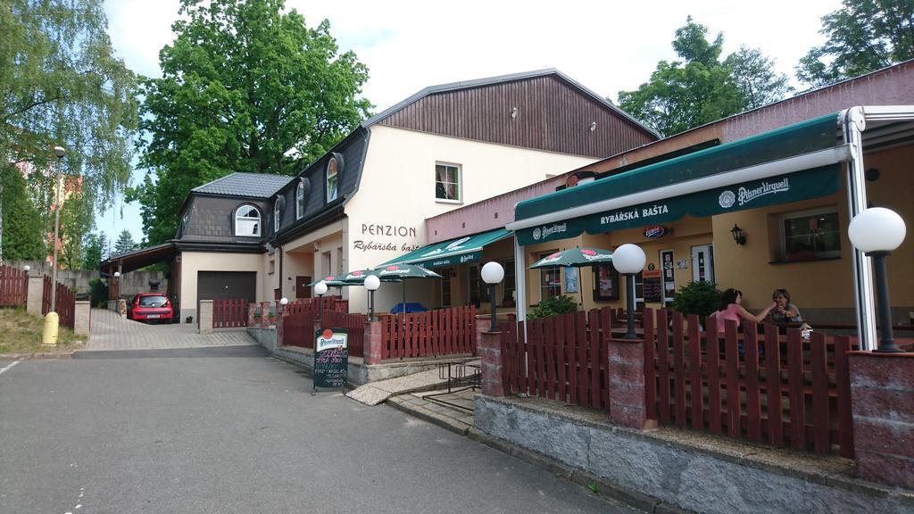 Pension Rybarska Basta Hotel Jablonec nad Nisou Exterior photo